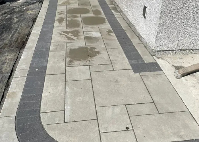 Curved Walkway