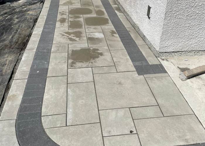 Curved Walkway
